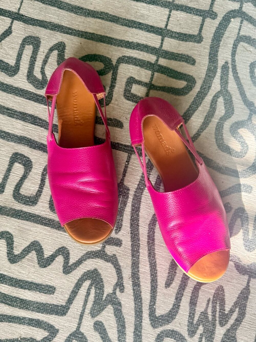 WOMADS Fuchsia Peep Toe Leather Shoe - Size 10 - Picture 4 of 10